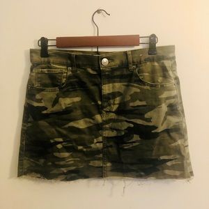 Express Green Camo Mini-Skirt